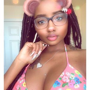 Meet your Posher, Frankie